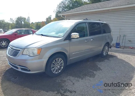 2013 Chrysler Town & Country Touring-L из США, поврежденный, VIN 2C4RC1CG6DR615838
